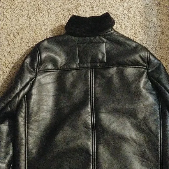 Mark Alan New York Shearling - Picture 11 of 16